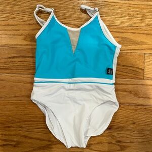 JD Dance Designs Aqua Leo